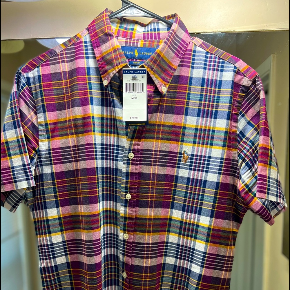 SLIM FIT SIZE MEDIUM POLO SHIRT NWT